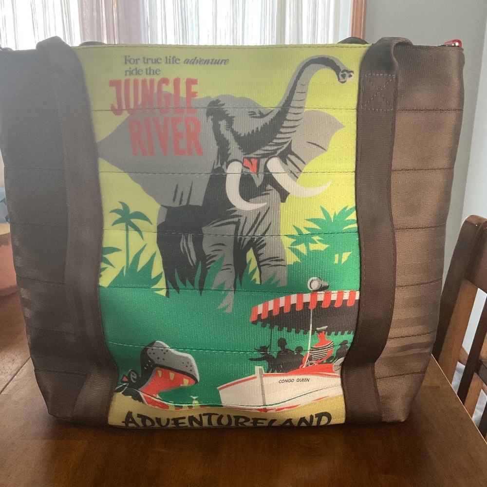 Harvey’s jungle river tote